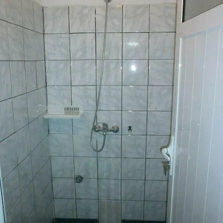 Vangelis 公寓式酒店 3*